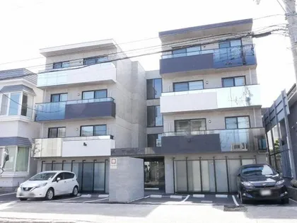 北海道札幌市豊平区月寒東五条6丁目【マンション】の外観