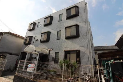 ヤンディⅡ【3階】の外観