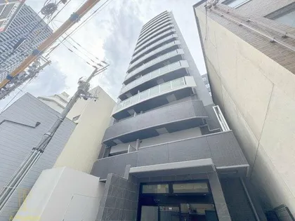 コンフォリア・リヴ大阪本町【15階】の外観