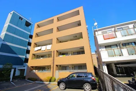 アンソレイエ【1階】の外観