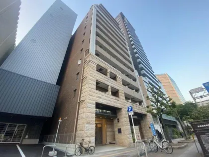 プレサンス桜通アベニュー【5階】の外観