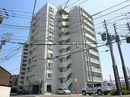 北海道札幌市東区北四条東10丁目【マンション】の外観