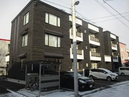 北海道札幌市東区北二十三条東12丁目【アパート】の外観