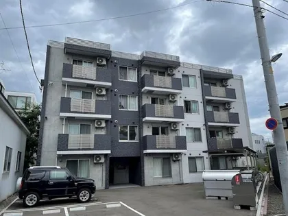 北海道札幌市東区北十七条東3丁目【マンション】の外観