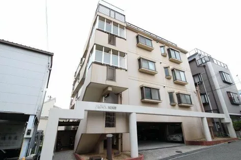 ハピネス東須磨【4階】の外観