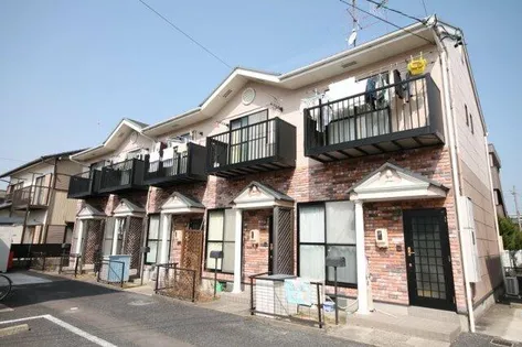 愛知県小牧市大字二重堀【テラスハウス】の外観