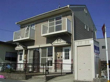 愛知県春日井市神領町2丁目【テラスハウス】の外観