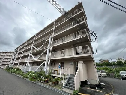 ビレッジハウス服部3号棟の画像