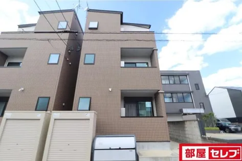 ROBOT HOUSE 守山A棟の画像