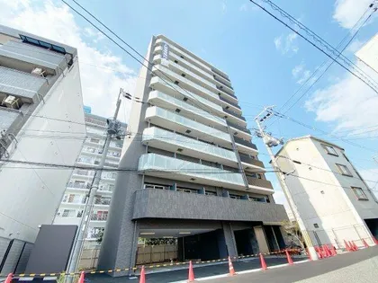 スワンズシティ大阪クレアスト【8階】の外観