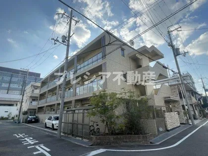 パラディオンⅢの画像