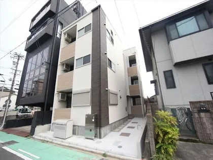 ハーモニーテラス長戸【1階】の外観