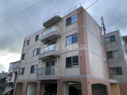 ファミリーコート福住1ー4の画像