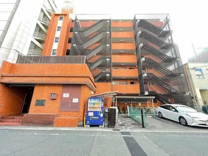 大阪府吹田市豊津町【マンション】の外観