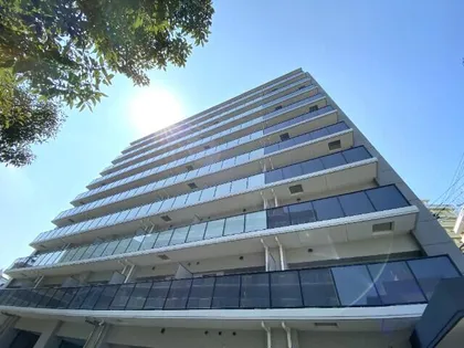 STANDZ新大阪の画像