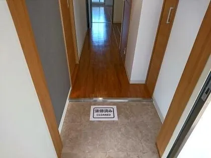 Dolce Vita 武庫之荘【3階】の玄関