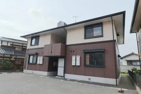 ハイカムール葛原の画像