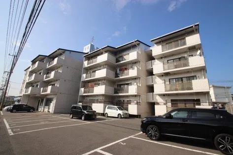 レジデンスカヂアルの画像