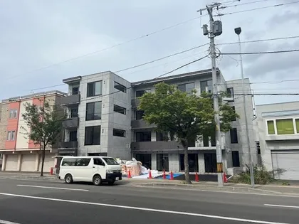 レスツオン北13【2階】の外観