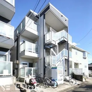 サザンクロス【3階】の外観