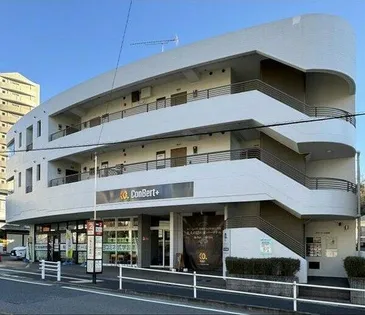 グランドール山手【2階】の外観