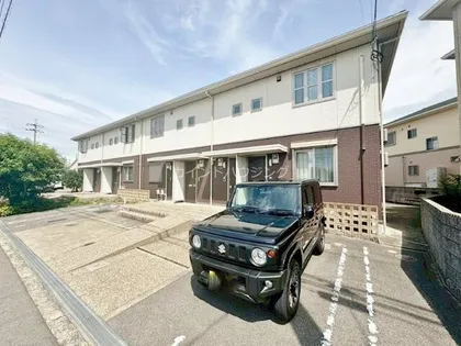 シャーメゾン尾崎の画像