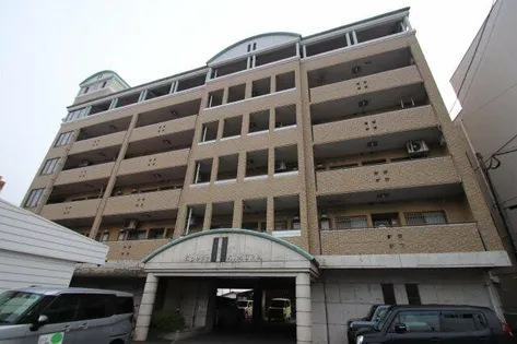 クリエーストの画像