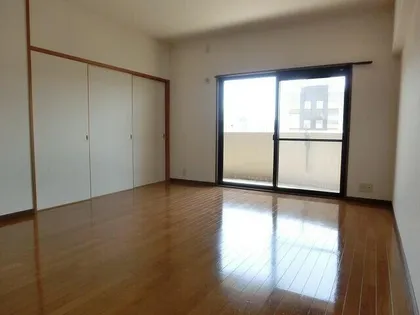 ハレカウア【0801号室】の居間