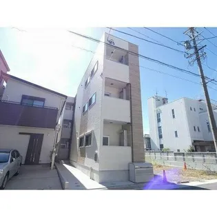 グランシャルム中村【3階】の外観