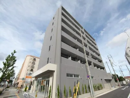 プラジュ千種【4階】の外観