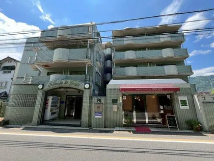 メゾン・ド・パイユ【5階】の外観