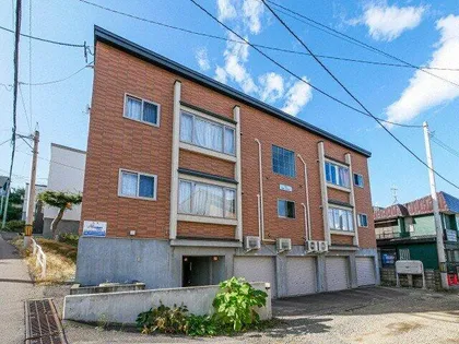 北海道小樽市富岡2丁目【アパート】の外観