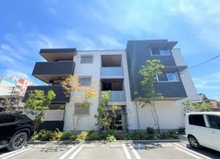 エクラージュの画像