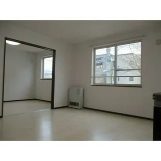 REST HILLS N32【2階】の居間