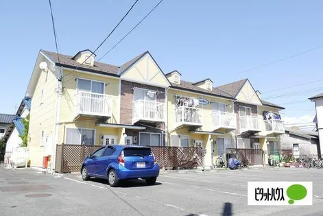 愛知県北名古屋市西之保犬井【テラスハウス】の外観