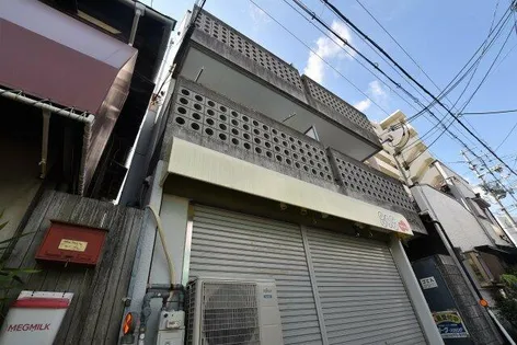 アルヴィラージュ【4階】の外観