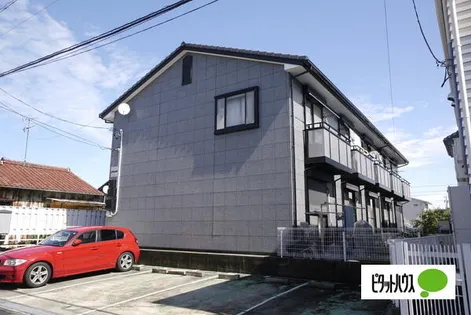 愛知県北名古屋市鹿田西赤土【テラスハウス】の外観