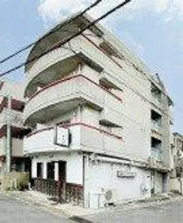 ラムール西舞子の画像