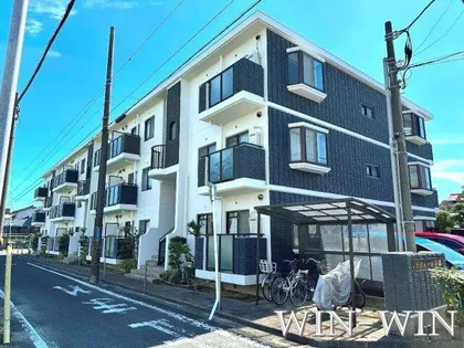 ラフィーネ草間【2階】の外観