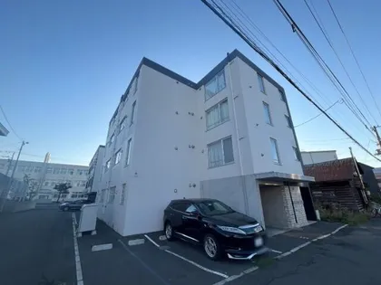 Arrows【2階】の外観