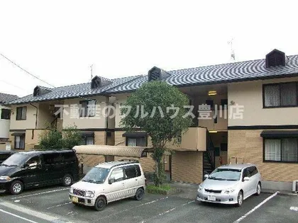 セジュール上市場A棟【201号室】の外観