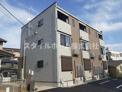 スリープレイスナイン【2階】の外観