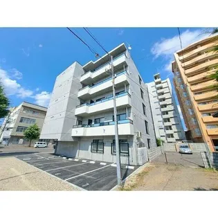 シティレジデンス南9条【1階】の外観