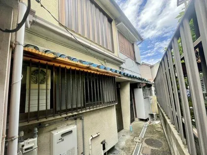大阪府松原市天美東9丁目【一戸建】の外観