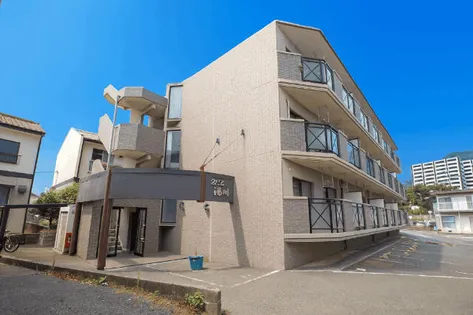 エルスール湯川【2階】の外観