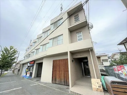 大阪府箕面市桜1丁目【マンション】の外観