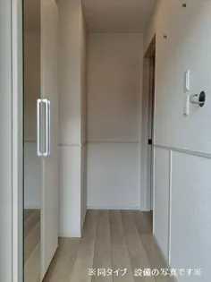 シエル ブルー【1階】の玄関