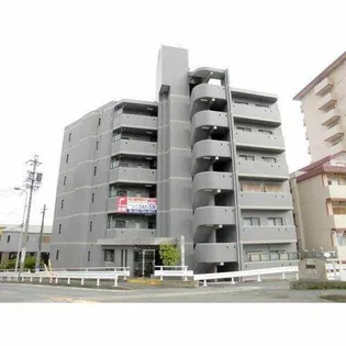 ファミール青峰の画像