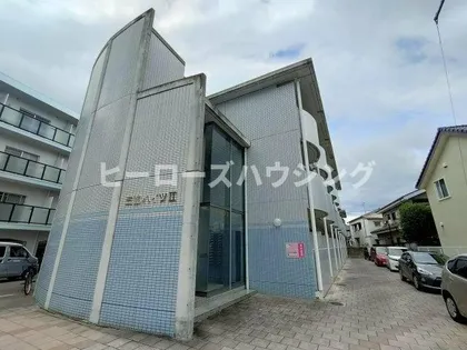 大阪府豊中市本町9丁目【マンション】の外観