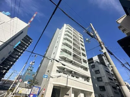 エステムコート新梅田【3階】の外観